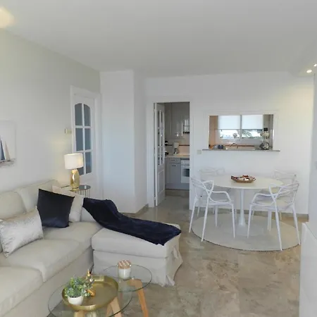 Maritimo 4 Pax Apartment